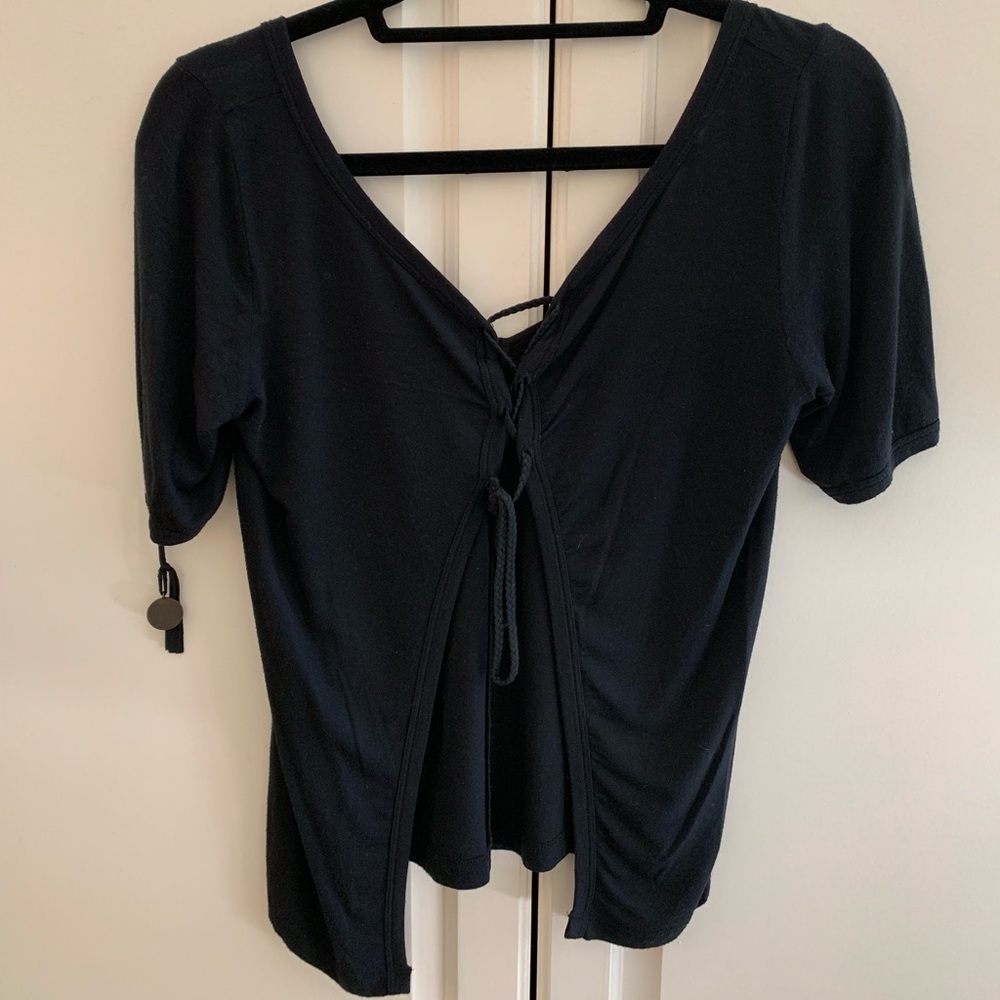 Black shirt